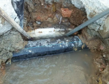 塔什库尔干塔吉克测漏水之水管漏水